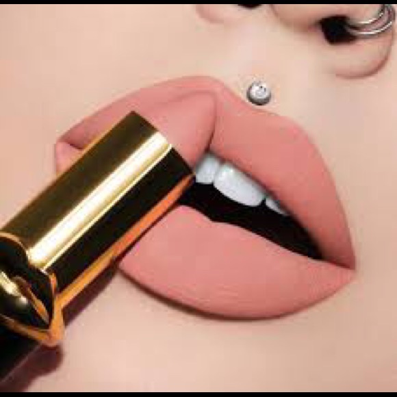 Pat McGrath Labs PEEP SHOW MATTETRANCE LIPSTICK matte pink nude - Picture 10 of 16